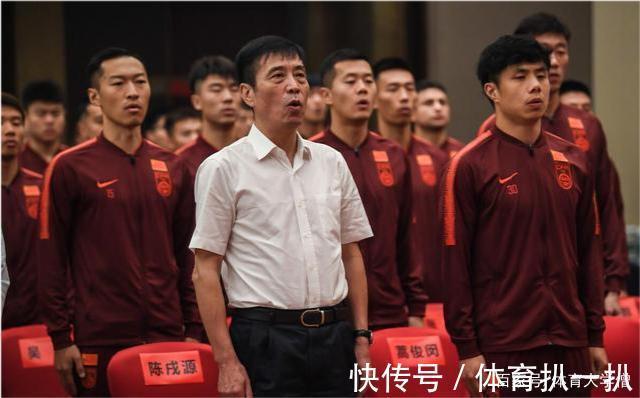 男排|都是没成绩,中国男足和中国男篮都有热度,怎么没人提中国男排?