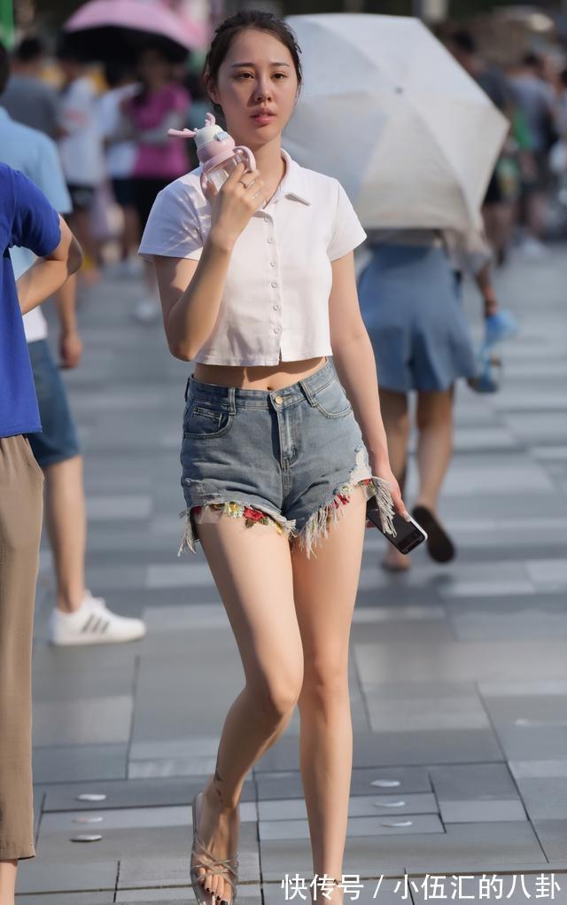 时尚|休闲裤款式时尚独特，充满魅力