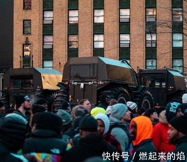 nike Travis Scott 上脚新倒钩，冲得到算我输丨潮鞋上脚！