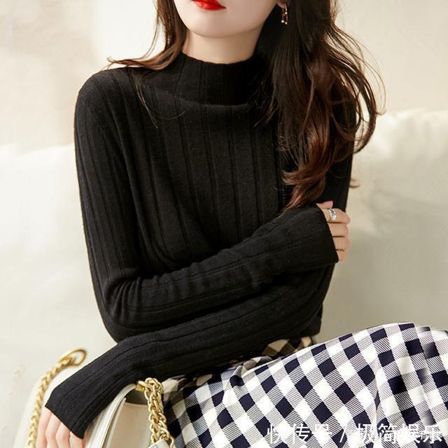 “大衣”已经失宠，今秋流行的“赫本衫+半裙”，尽显时尚范