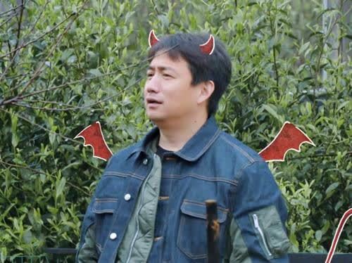 顶级流量 《向往的生活》由张艺兴掏鸡蛋,论爱豆的出圈之道,需要自我突破