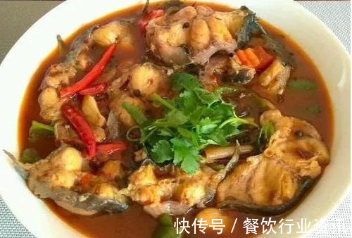 泡椒|在家准备了几道拿手好菜，美味极了，一家人吃得其乐融融