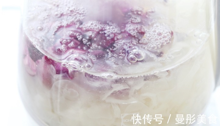 冰糖|既是甜品也是补品,这么好吃的紫薯银耳羹,女性朋友不要错过