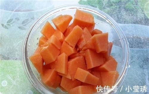 银耳|它是穷人的“燕窝”,一碗它相当于5碗银耳,40岁的人25岁的脸!