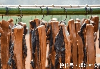 腌腊肉，牢记“1涂”和“2腌”，腊肉咸香入味，久放不坏，特好吃