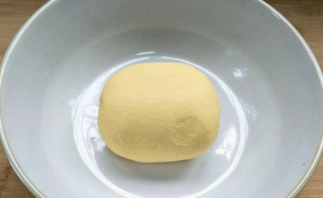 好吃|粗粮不好吃试试玉米面的新吃法,酥软适中,柔软劲道比馒头好