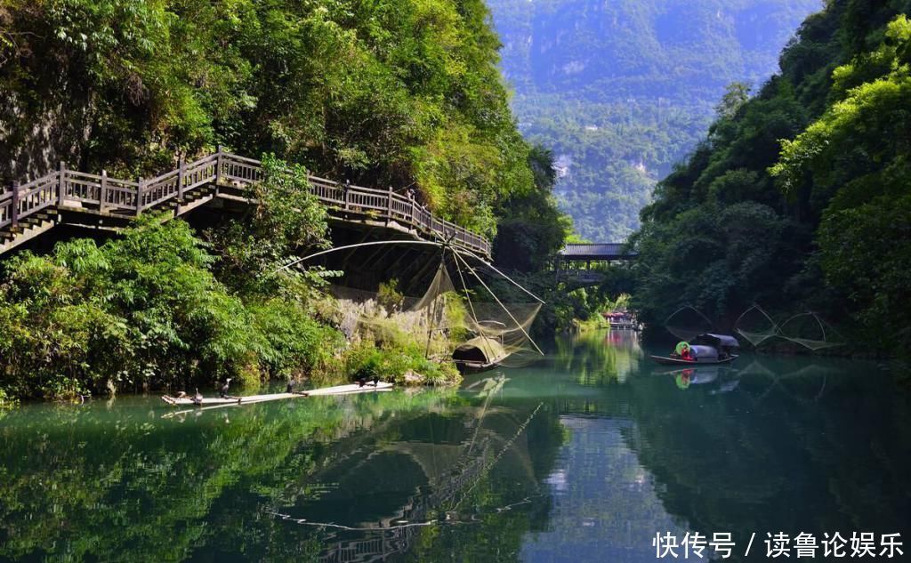 三峡大坝|中国最硬气的景区，军人24小时看守，国人免费外国人需花105元