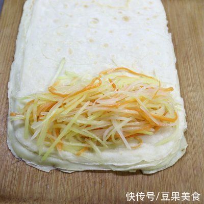 早餐|周末超美味的低脂早餐——土豆丝卷饼来袭，还不快吃