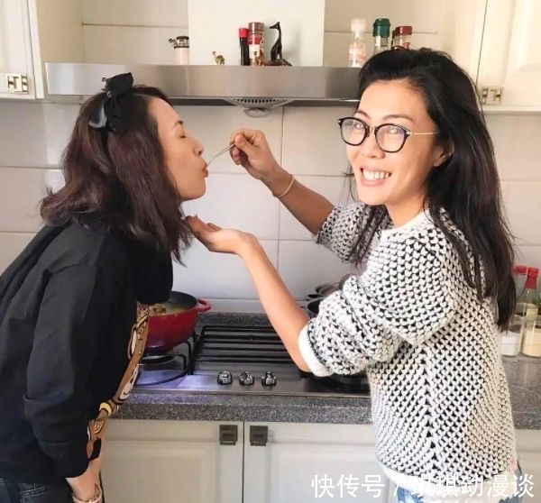 娱乐圈 被章子怡“裁照”、上节目遭吐槽,离职后苏芒在娱乐圈却混不开?