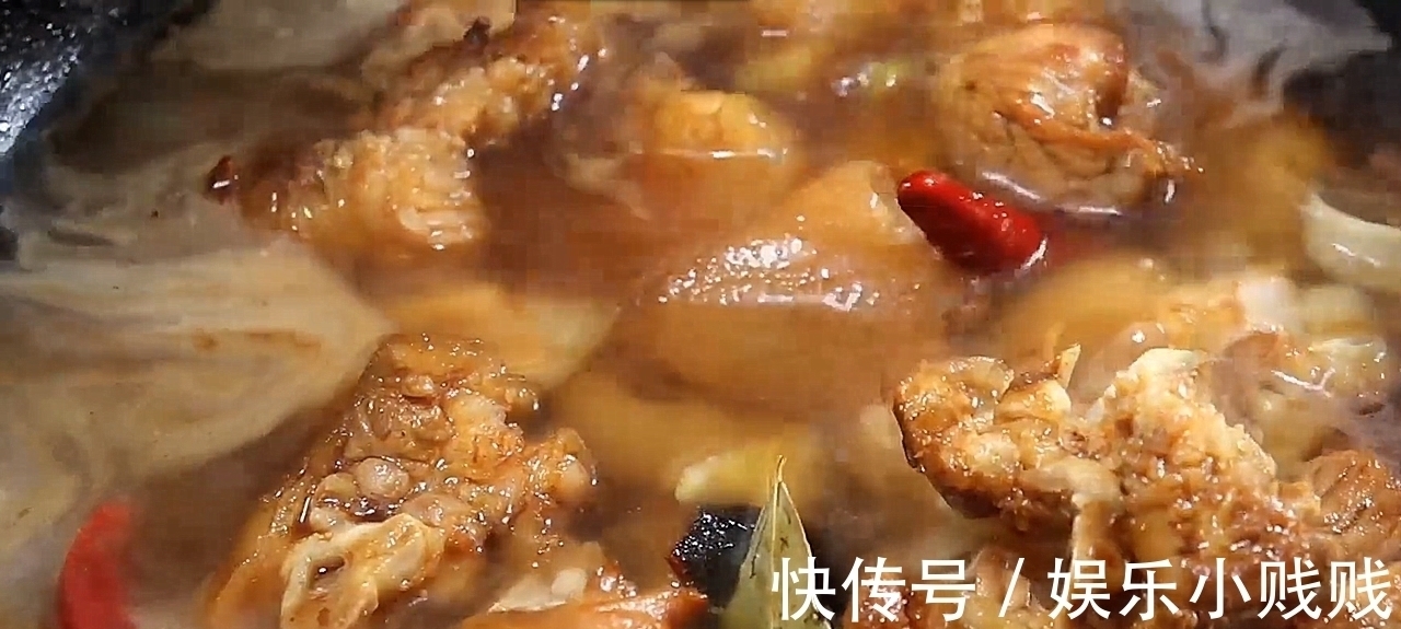 猪蹄想要好吃，不要乱加大料了，手把手教你做，吃一次忘不了