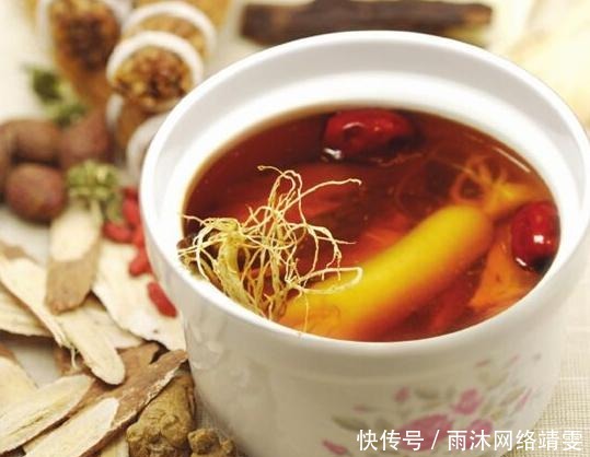 难怪|为什么袁世凯57岁就去世了?看看他的吃法,才知难怪他寿命不长