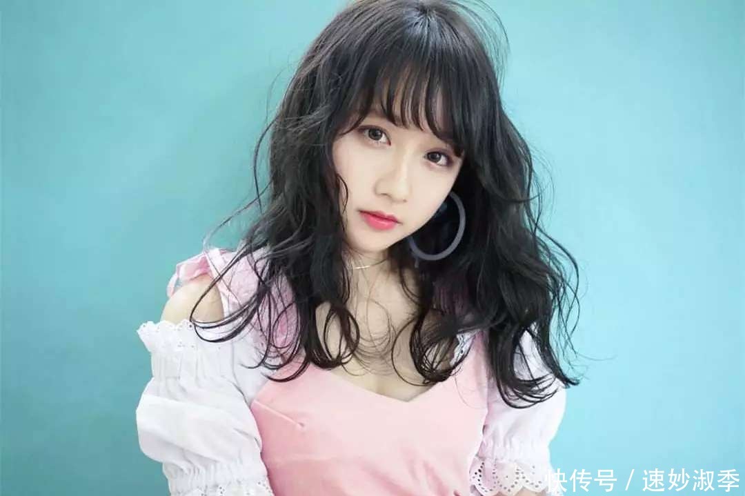 烫发|适合30岁女人的“发型减龄公式”,做发型不迷路,时尚又显年轻