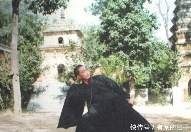 少林方丈释永信练功照看起来很厉害,自曝曾练过100种少林功夫