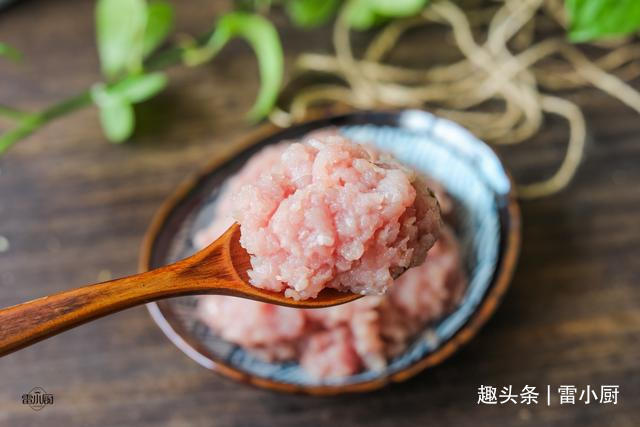 肉馅|剁肉馅竟这么简单,2分钟全剁好,省时又省力,方法太实用了