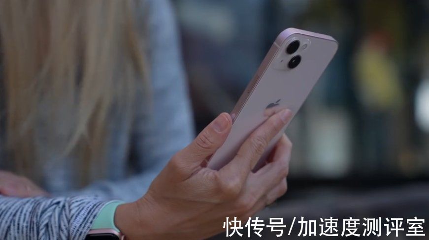 苹果手机|为什么女孩子都喜欢买iPhone，这四点也许说到了心坎上