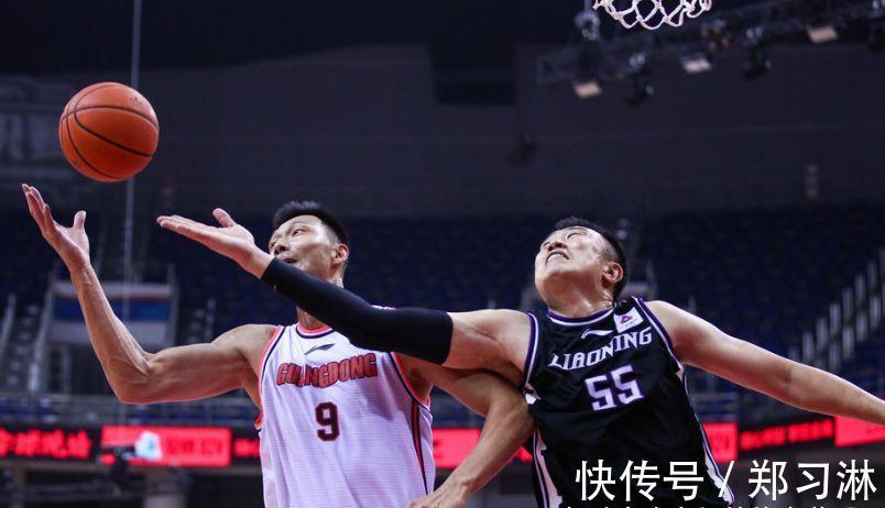 郭艾伦|今晚！CBA领头羊恐遭宿敌阻击，阿联PK大韩，辽篮新援乃关键先生