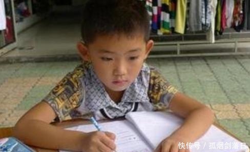 妈妈|“妈妈，我再玩3分钟”，2种父母不同回答，成就孩子不同人生