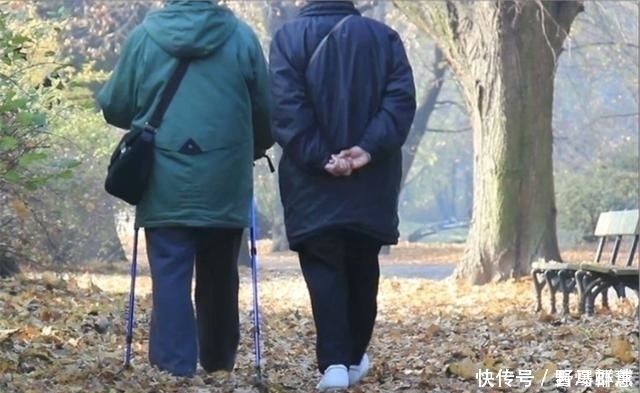 半球|散步也是“长寿药”，每天坚持30分钟，身体或许收获3个好处
