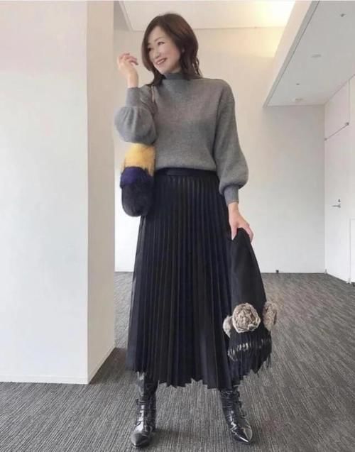 五十岁女人早春穿什么衣服？