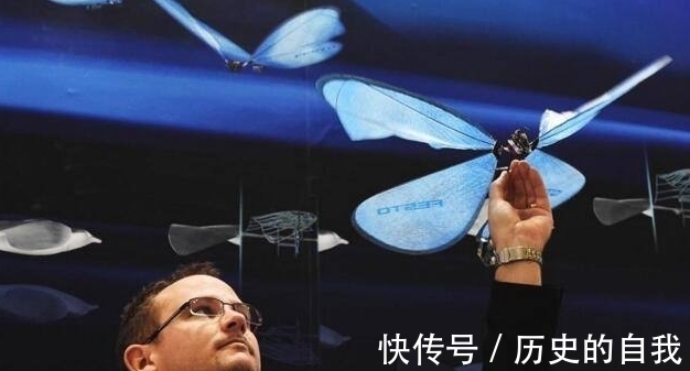 mini|三款AI智能仿生机器人,网友:未来智能,令人恐惧