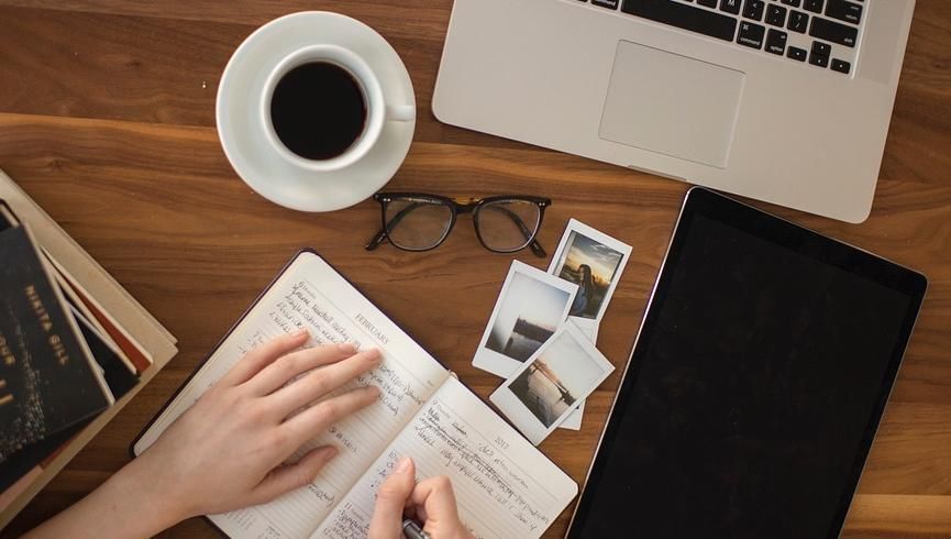 投屏|手机:苹果手机如何投屏到电视呢?一招解决