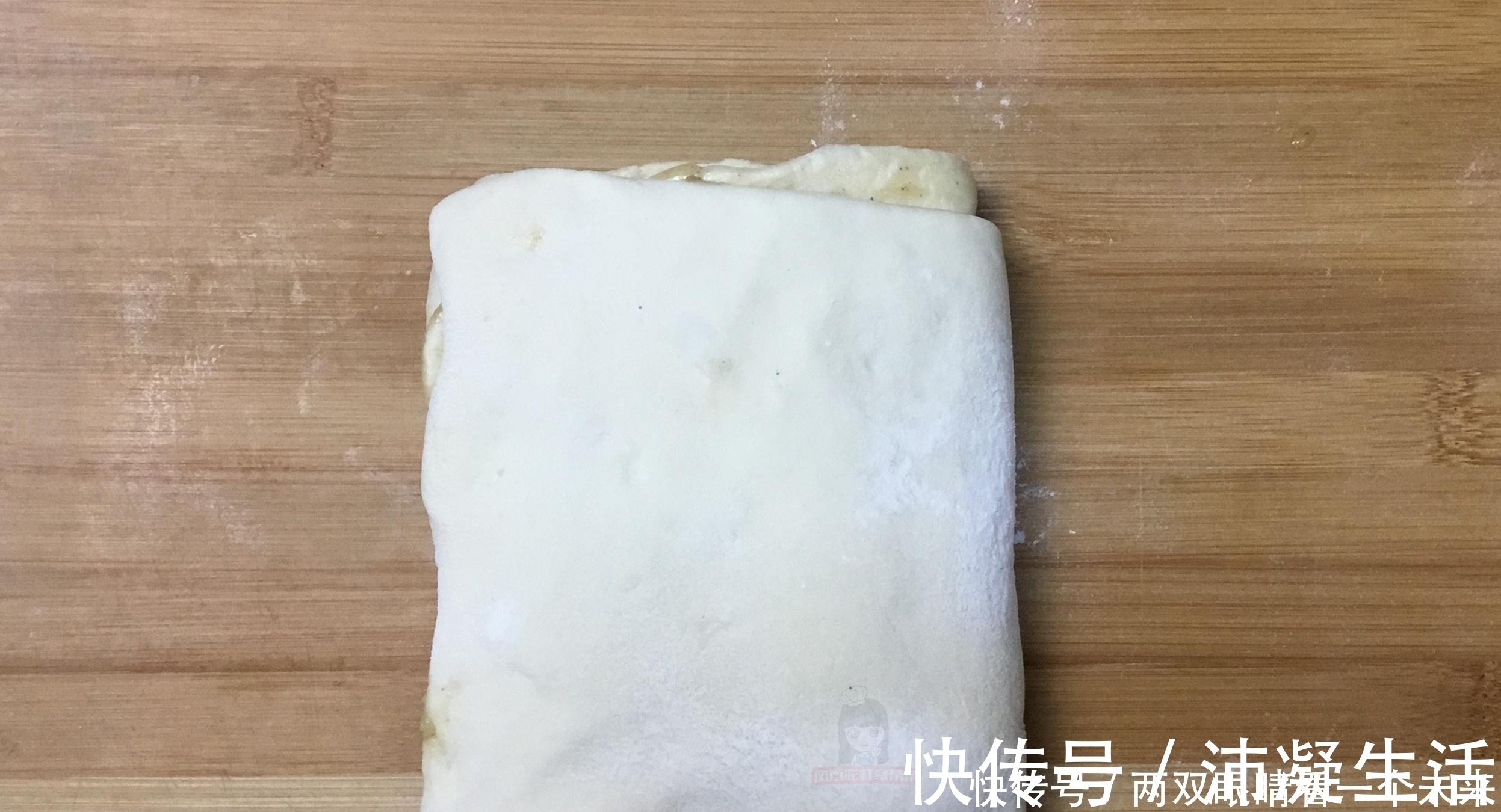 想吃千层烤饼一定收藏,教你简单做法,酥脆又起层,全家人都爱吃