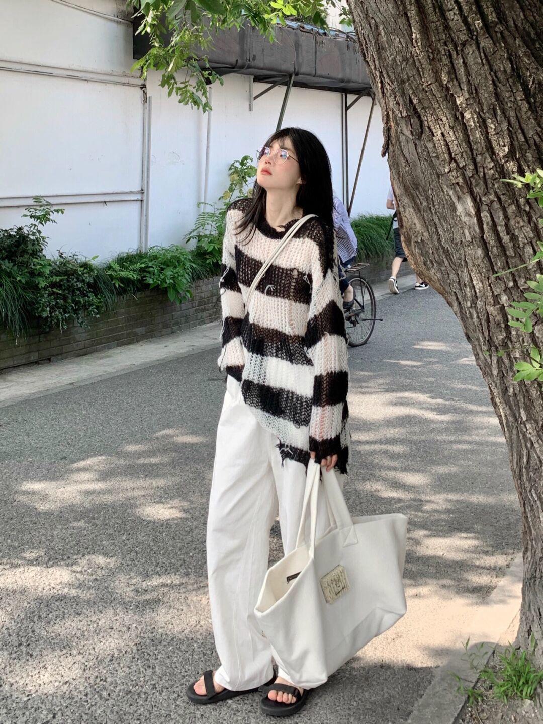 搭配|想穿出韩系穿搭的精髓,懂得“配色”很关键,这些穿搭值得借鉴