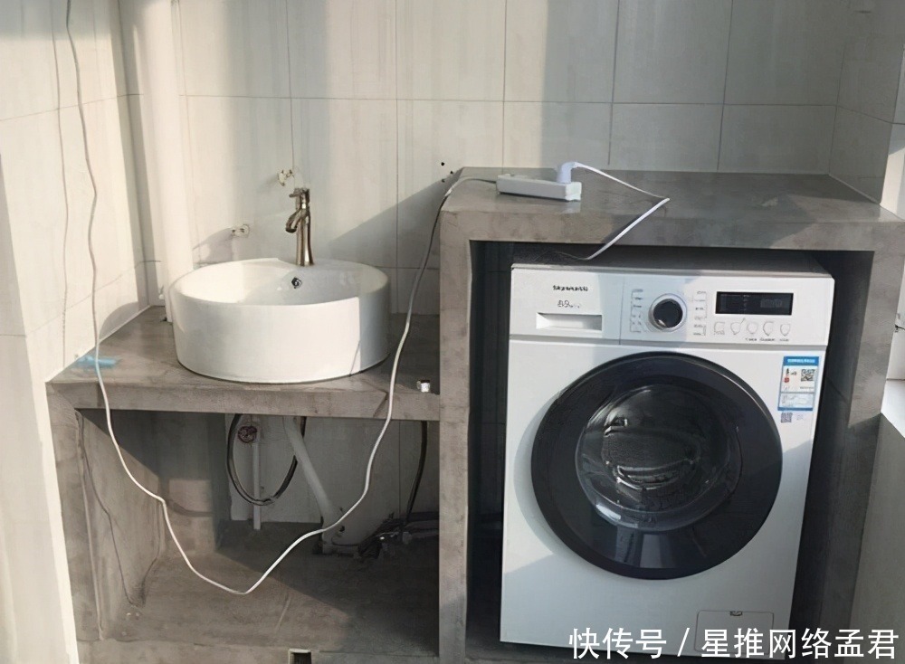 衣物|越来越多人在洗衣机旁装这个东西,聪明人就知道,后悔我家才发现