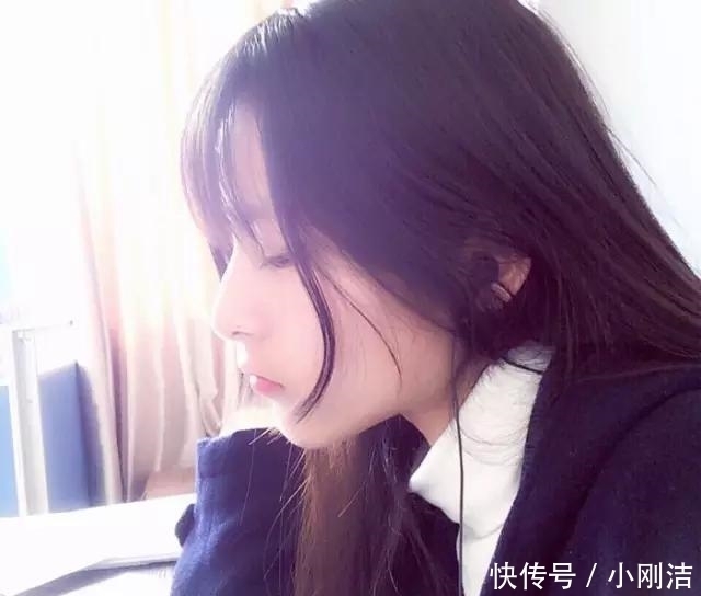 女生来“例假”，使劲儿吃这3物，排子宫污血，
