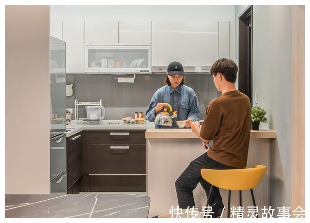 收纳|台湾一家四口挤81㎡小家,隐藏收纳真的很强,三房两厅太厉害了