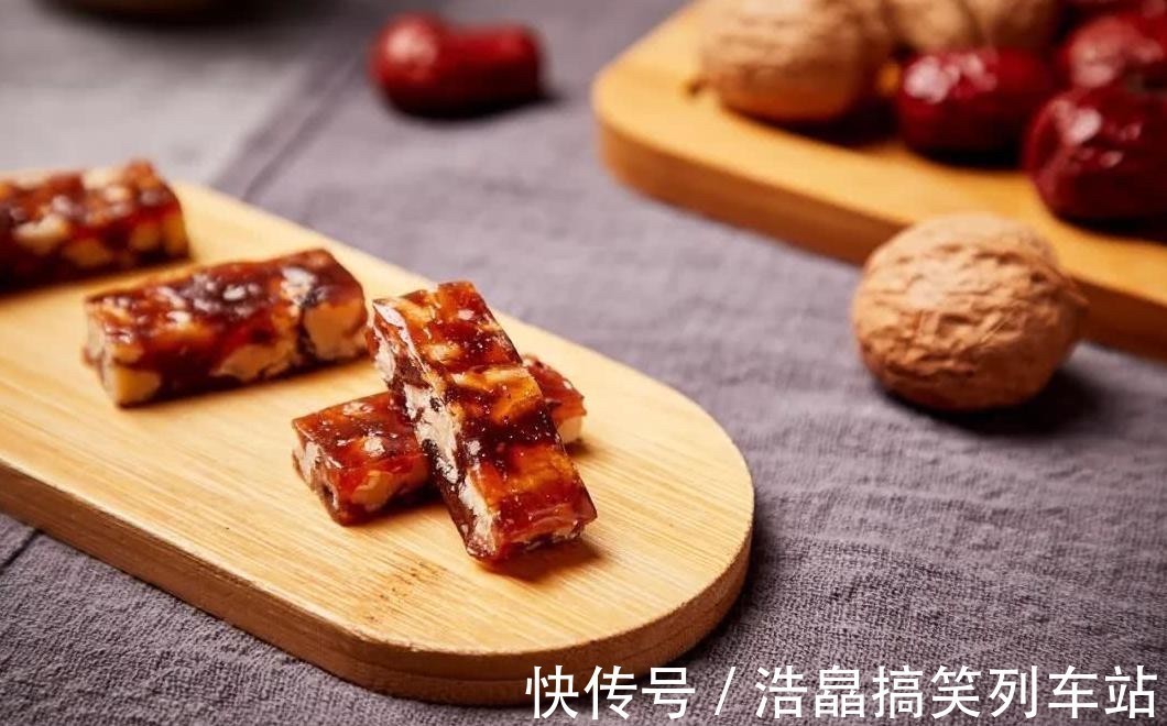 女人|好吃还“养人”的4种食物,30岁后的女人要常吃,开启美丽人生