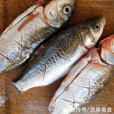 这道酱烧鲫鱼，怎么做都好吃