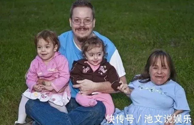 斯泰茜·赫勒尔德|“袖珍女孩”意外收获1米9丈夫,生下2个混血儿,如今又怀上了