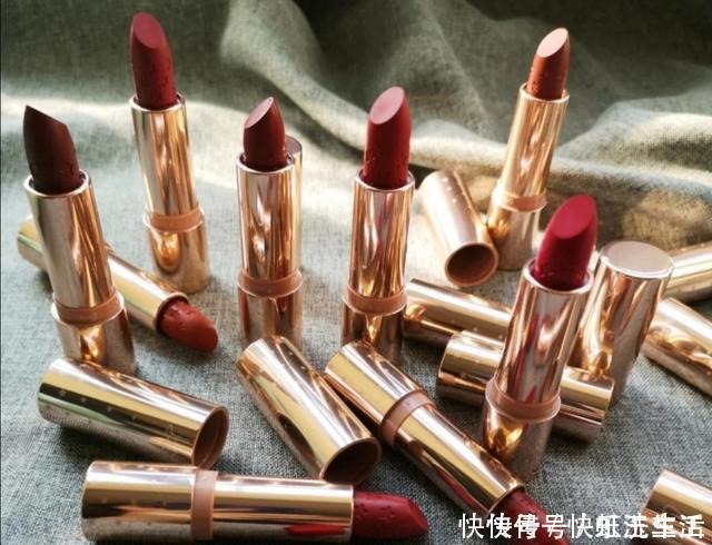 粉底液|2020“网红”平价化妆品，100元可以买一堆，你有几个