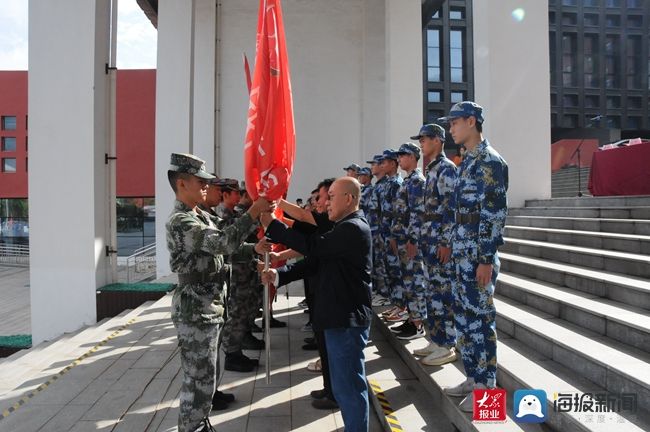 全体|济南市技师学院主校区举行2021级新生军训开营仪式