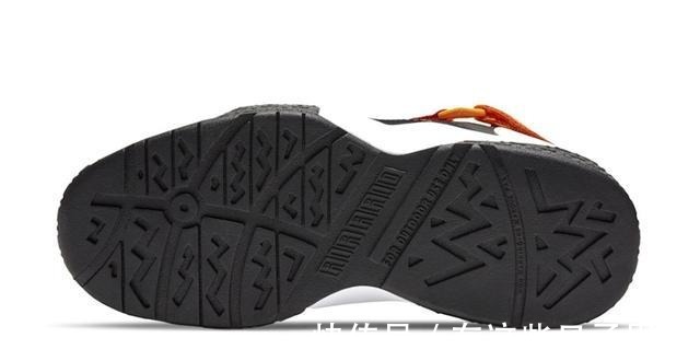 dunk 「天价神鞋」同款配色!全新Nike Air Raid你打几分!