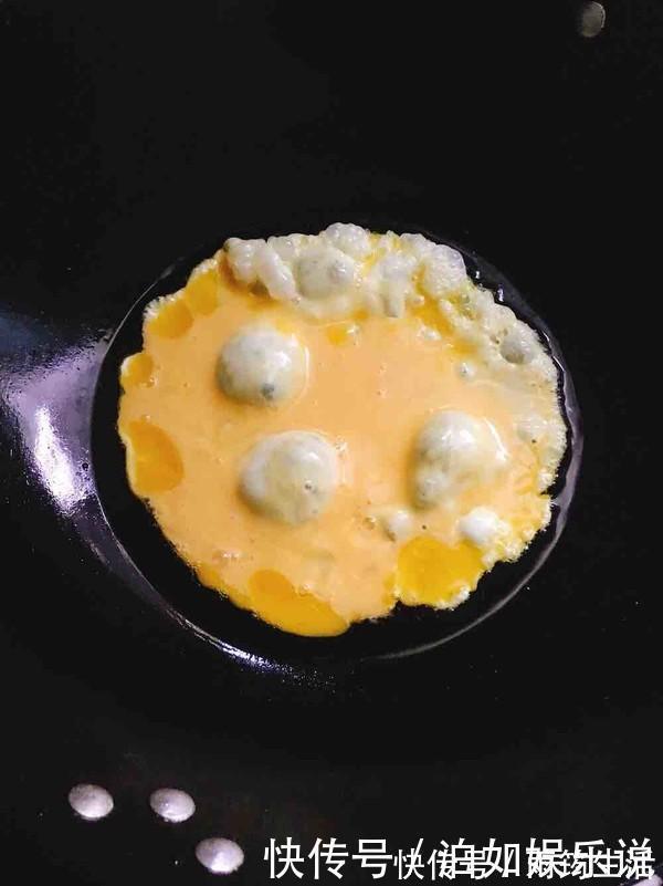 伤害|最伤害胃的，不是喝酒吃药，竟是最不起眼的它，多数人每天都在吃