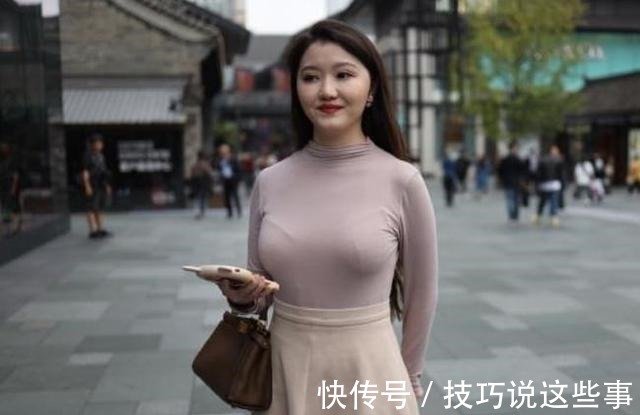 牛仔裤 时尚休闲风格穿搭,体型微胖的小姐姐,牛仔裤是一个不错选择!