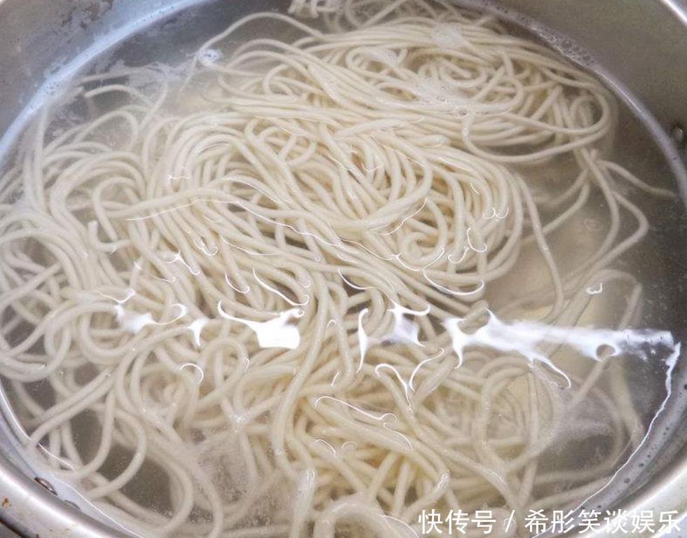 老人|这是我家最爱吃的早餐,小孩吃了长高个,老人吃了强筋健骨