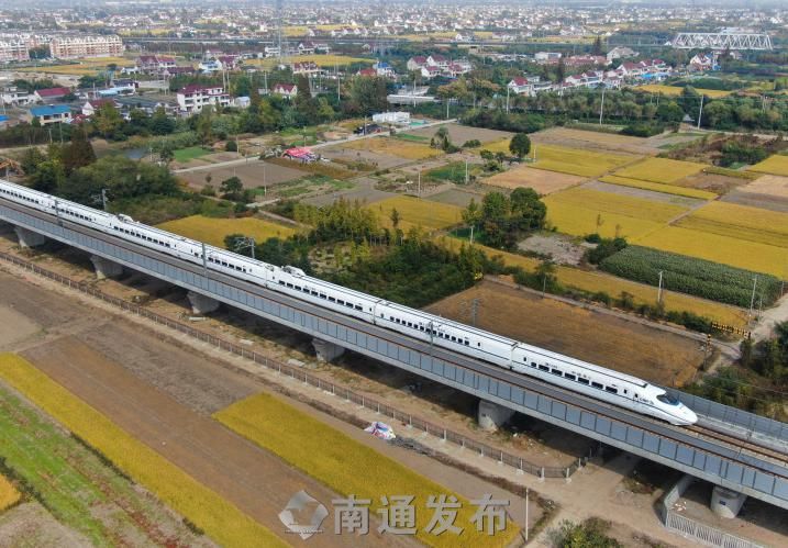 上线|盐通高铁首趟动检车上线“试跑”，距离开通运营再近一步