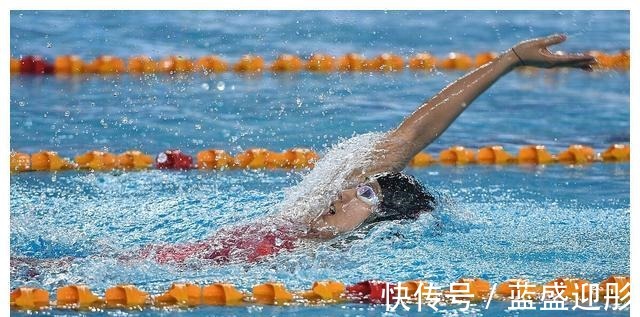 小组|短池世锦赛李冰洁400自第一晋级，中国男队两项接力全部进决赛！