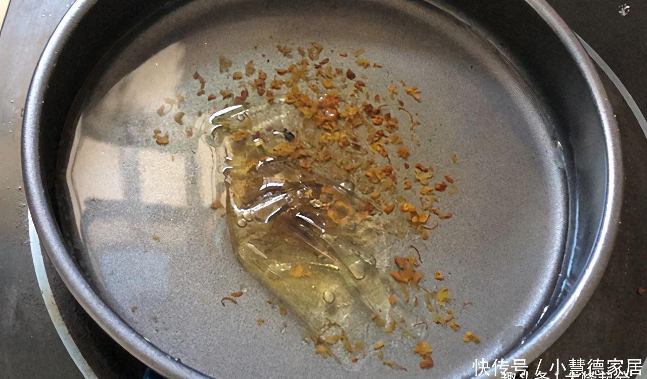 面皮|带着秋味的甜品,多层柔软的桂花蛋糕,入口即化,好吃又好看