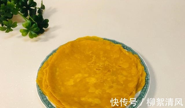 南瓜面包|南瓜这样做香甜绵软，做法简单，适合早晨赶时间的人！