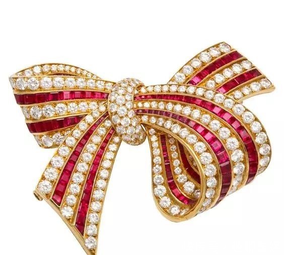 珠宝不分国籍!但不得不承认每个地域文化赋予了多样的珠宝灵性!