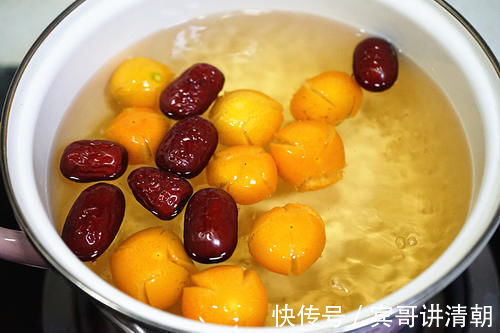 荸荠|真正“止咳方”发现了，常用此果煮水喝，咳嗽不咳，冬天少生病！