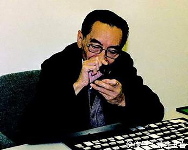 民国时他身怀巨款,不买房却爱收藏古币?最终全部捐给国家