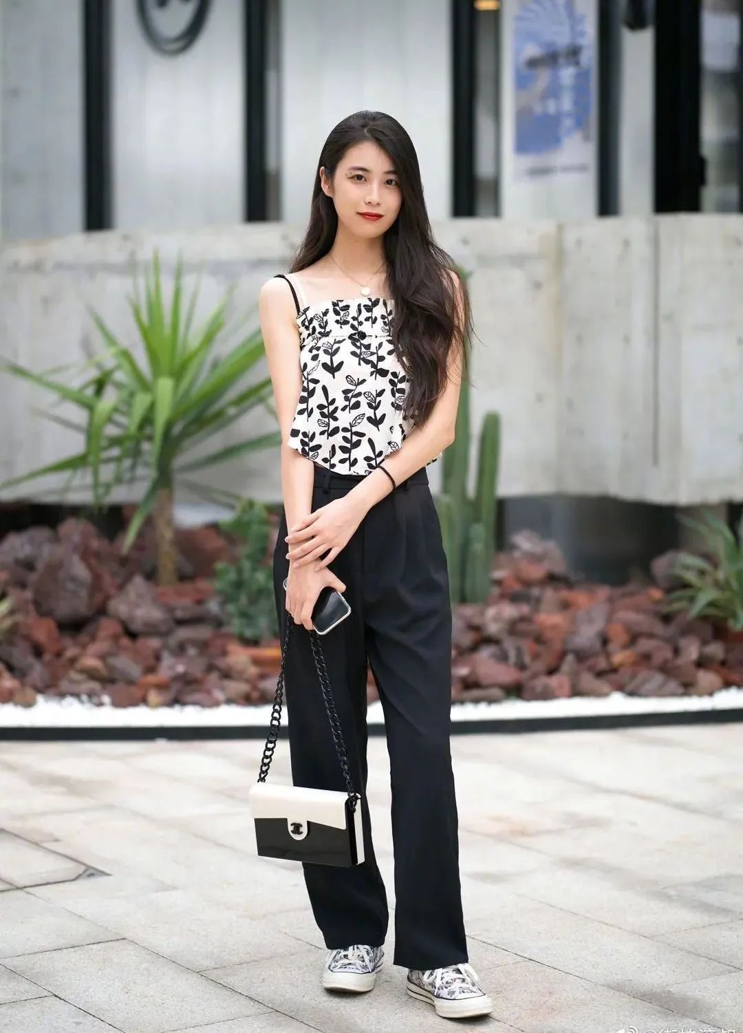 小杰|各省女孩初秋穿搭pk，你觉得哪个好看？