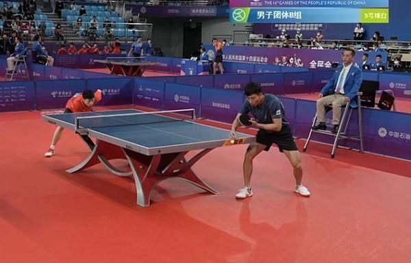 发球权|3-2马龙逆转当之无愧第一人!精神小伙崩溃了,老将不老还送出7-1