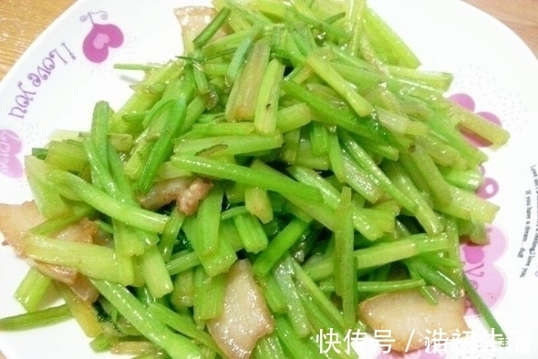 胡萝卜素|芹菜百利但有2害,危害极大,很多人不清楚,直到现在才明白