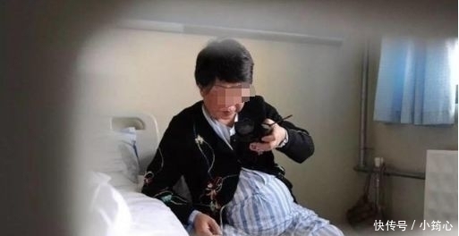 双胞胎|60岁大妈拼命生下双胞胎宝宝,7年后,却说不如不生!